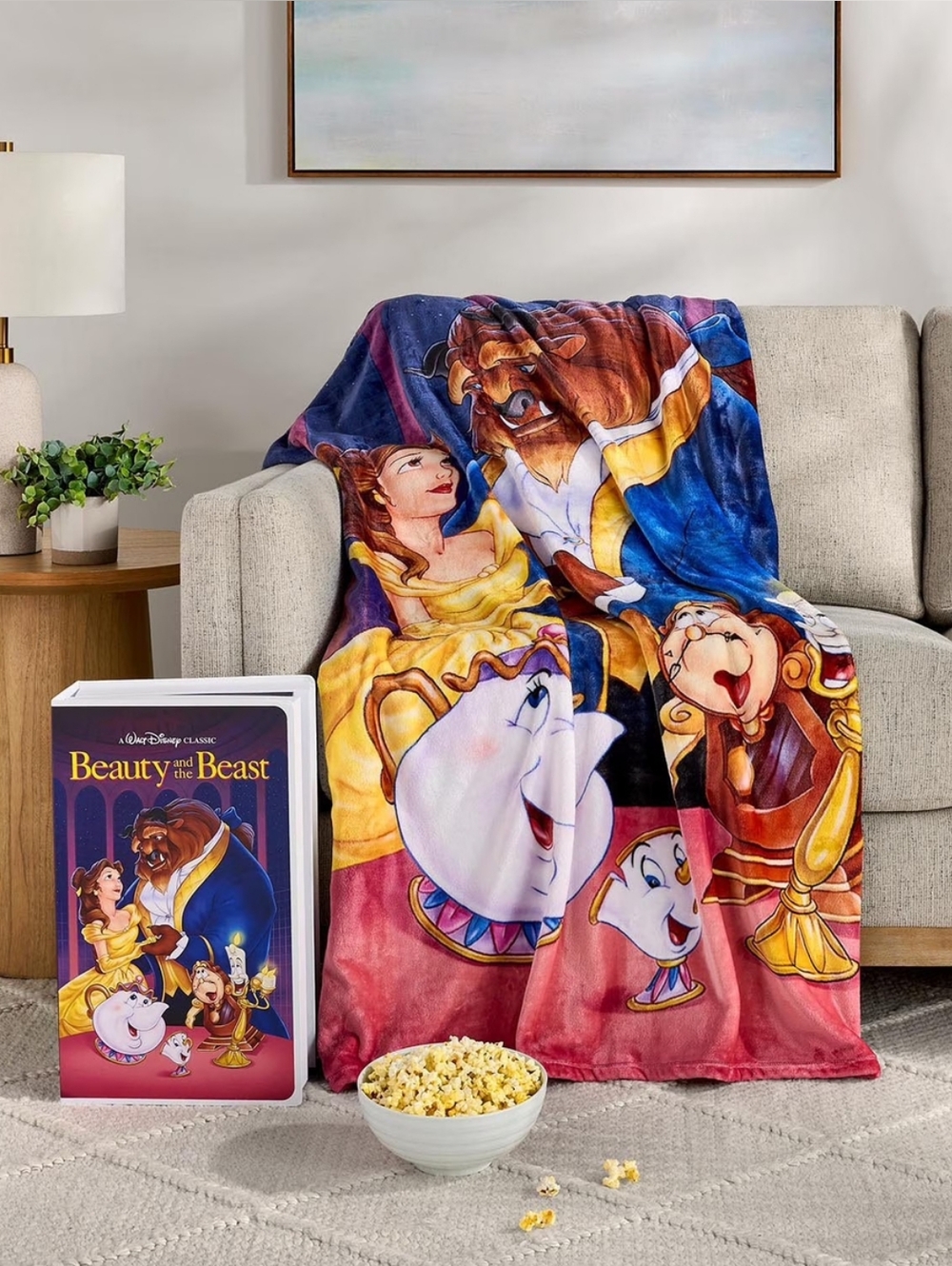 NIB Disney Classic BEAUTY AND THE BEAST VHS Boxed Silk Touch Throw, 50" x 70"